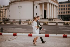 Sesja poślubna pod pałacem kultury